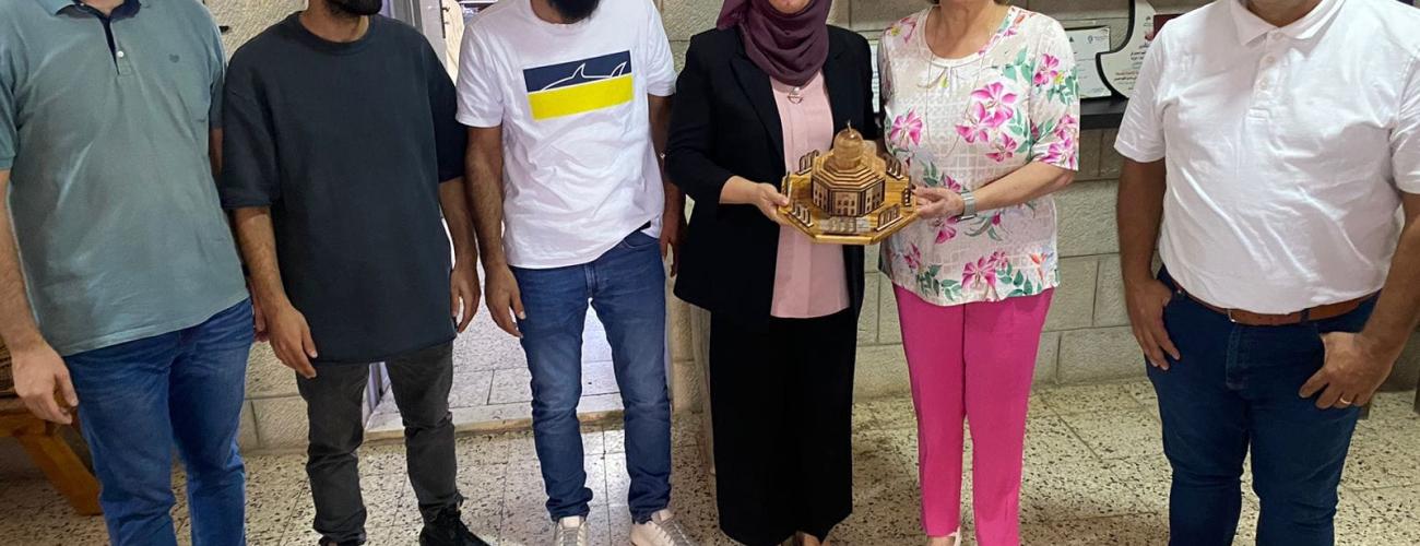 تكريم مدرسة الماجدة بالحصول على المعدلات ابشهاده الثانويه العامة 