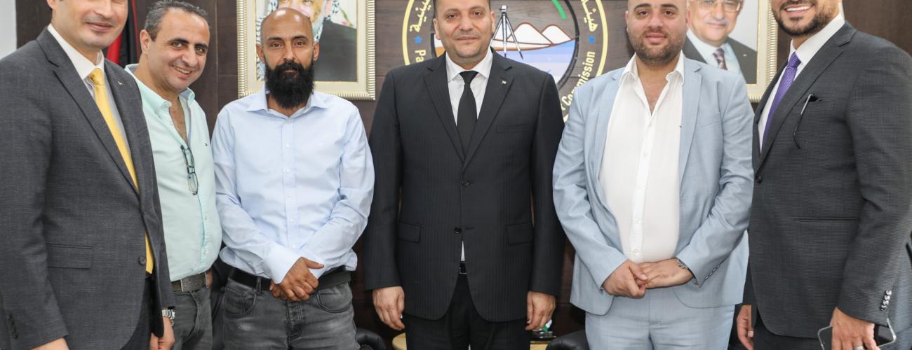 بحث سبل التعاون مع هيئة تسوية الاراضي 