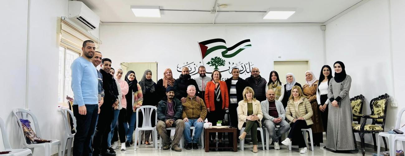 تكريم موظفات البلدية بمناسبة الثامن اذار 