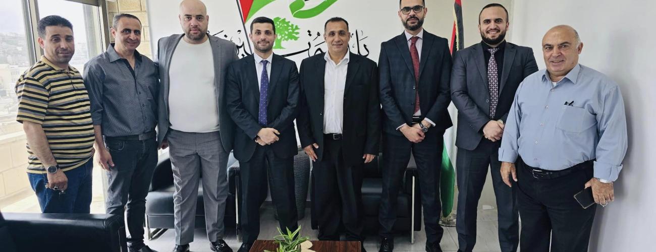 شركة الاتصالات الخلوية جوال والاتصالات الفلسطينية