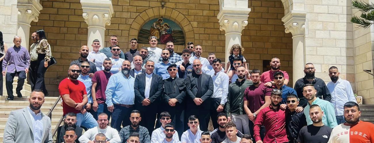 مشاركة رئيس بلدية بيرزيت السيد نضال شاهين بمراسيم عيد الفصح المجيد 